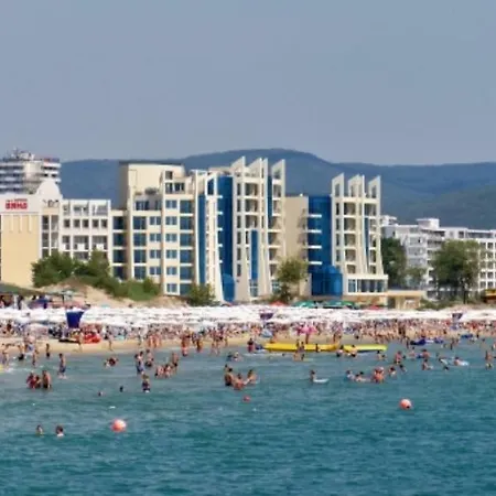Pasific Holiday * Sunny Beach